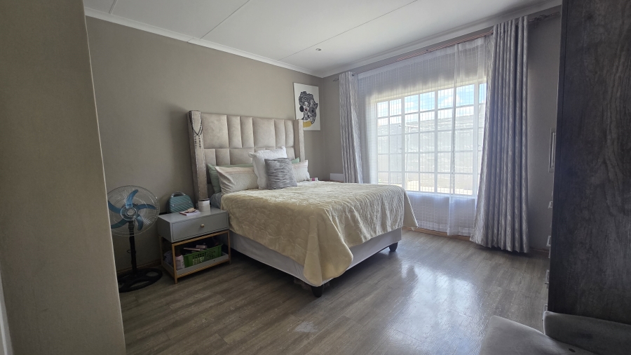 3 Bedroom Property for Sale in Waterkloof North West